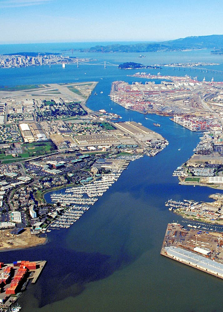 BAY EXPLORATION TOUR